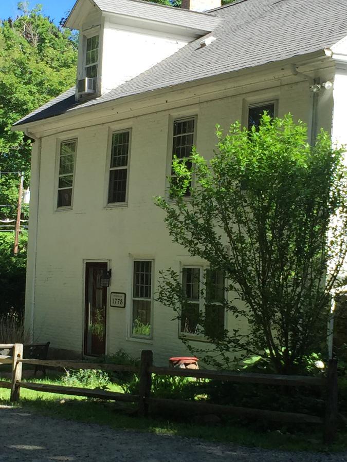Stafford Innkeeper'S Place B&B מראה חיצוני תמונה